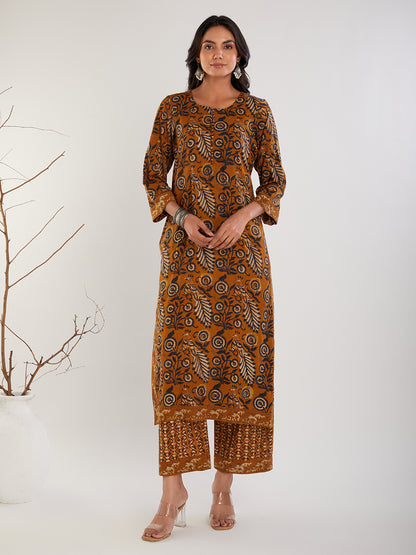 Brown & Black Regular fit hand block print cotton pant