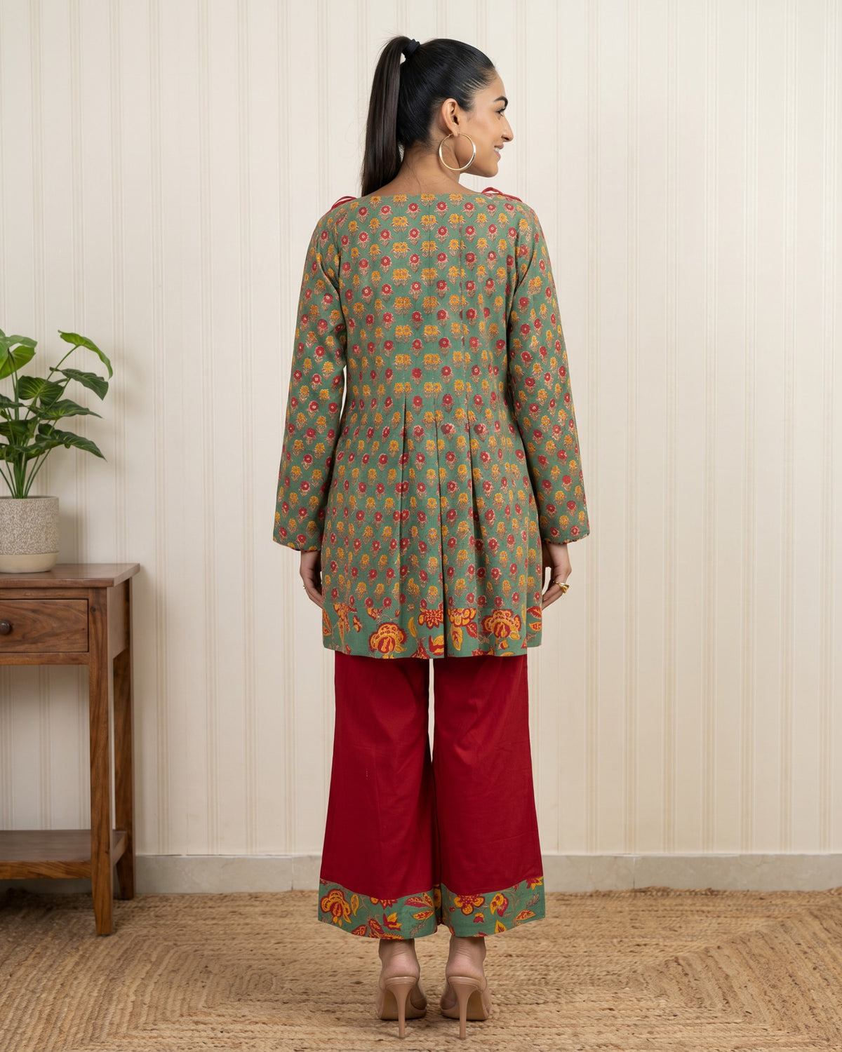 Green Floral Block Printed Cotton Kurta & Straight Pants